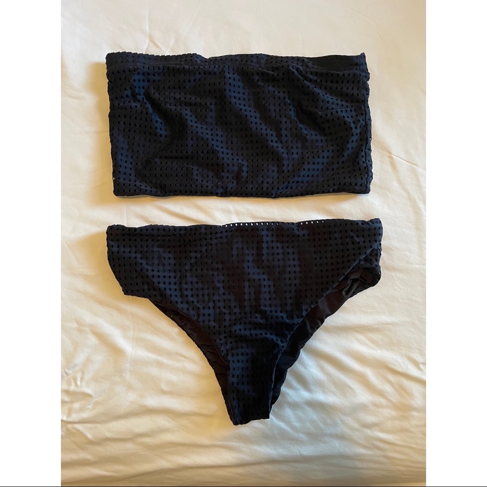 Black mesh set